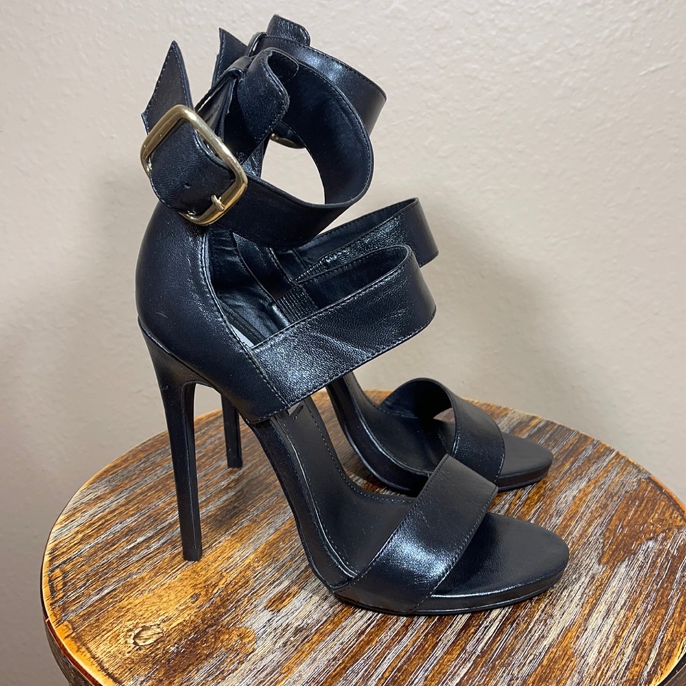 🌱Steve Madden MYSTER 11 Leather 5” Heels